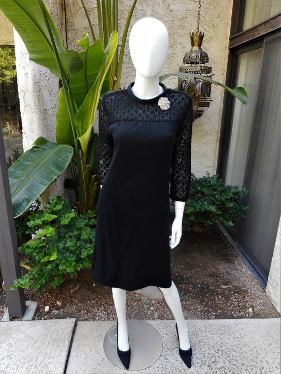 Vintage 1960's Black Knit Dress - Size 10 - image 3