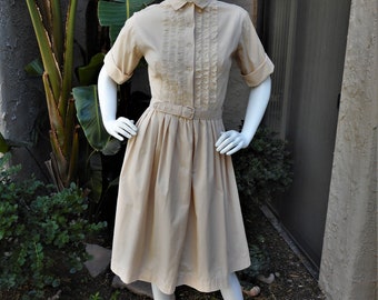 Vintage 1960's Wash and Wear Beige Dress - Size 6