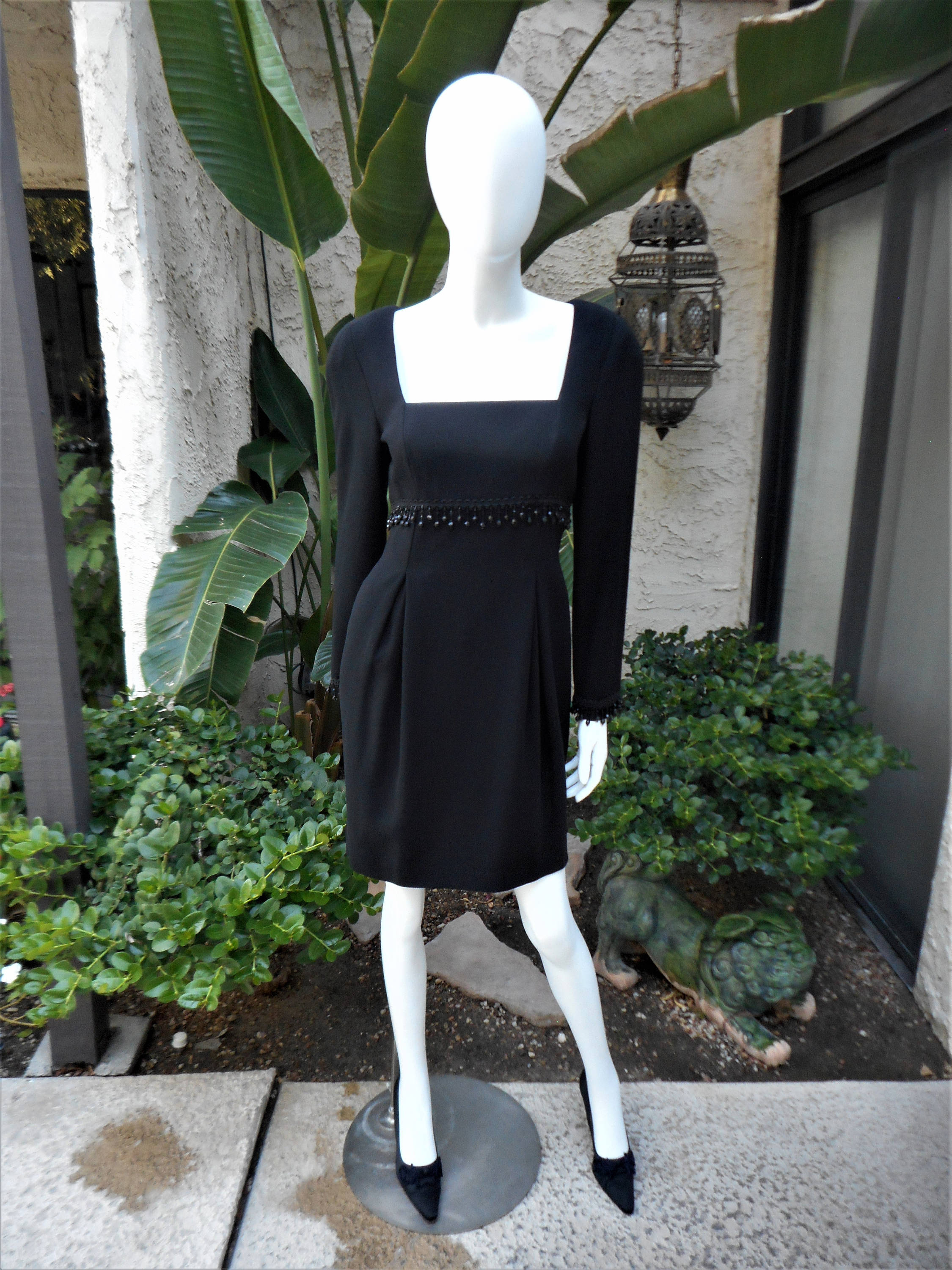 Size 8 Vintage 1990/'s A.J Bari Black Cocktail Dress