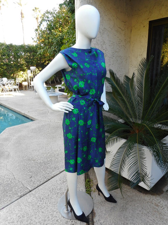 Vintage 1960's Blue & Green Floral Print Dress - … - image 4