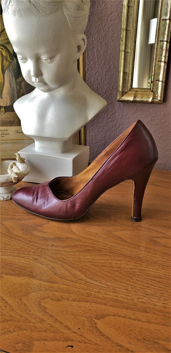 Vintage 1970's Andarte Burgundy Leather High Heel… - image 2
