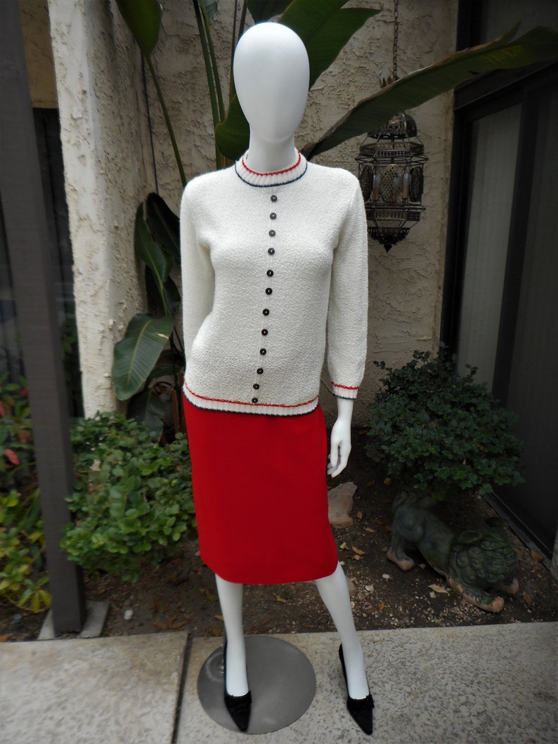 Vintage 1960/'s White Sweater Size 1012