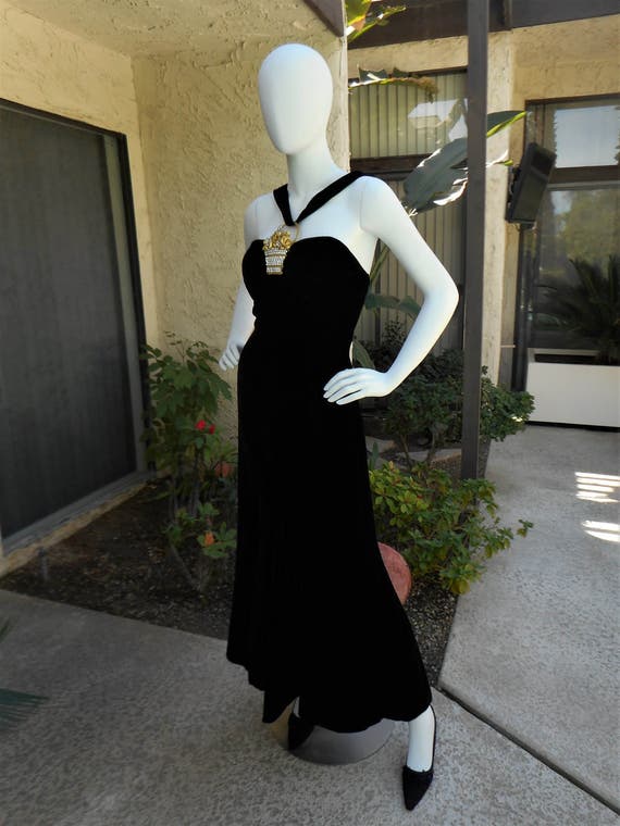 Vintage 1980's Eugene Alexander Black Velvet Eveni