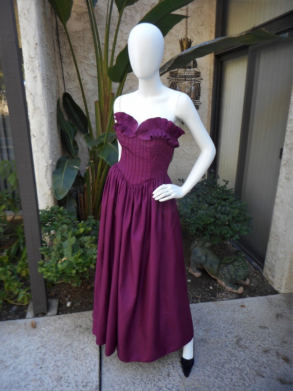 Vintage 1980's Richilene Magenta Strapless Evening