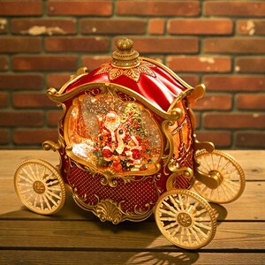 Cinderalla's Music Box Snowglobe Carriage, Windup Music Box, Carriage Centerpieces, 3d Crystal Ball Lamp, Carriage House, Snowglobe Ornament