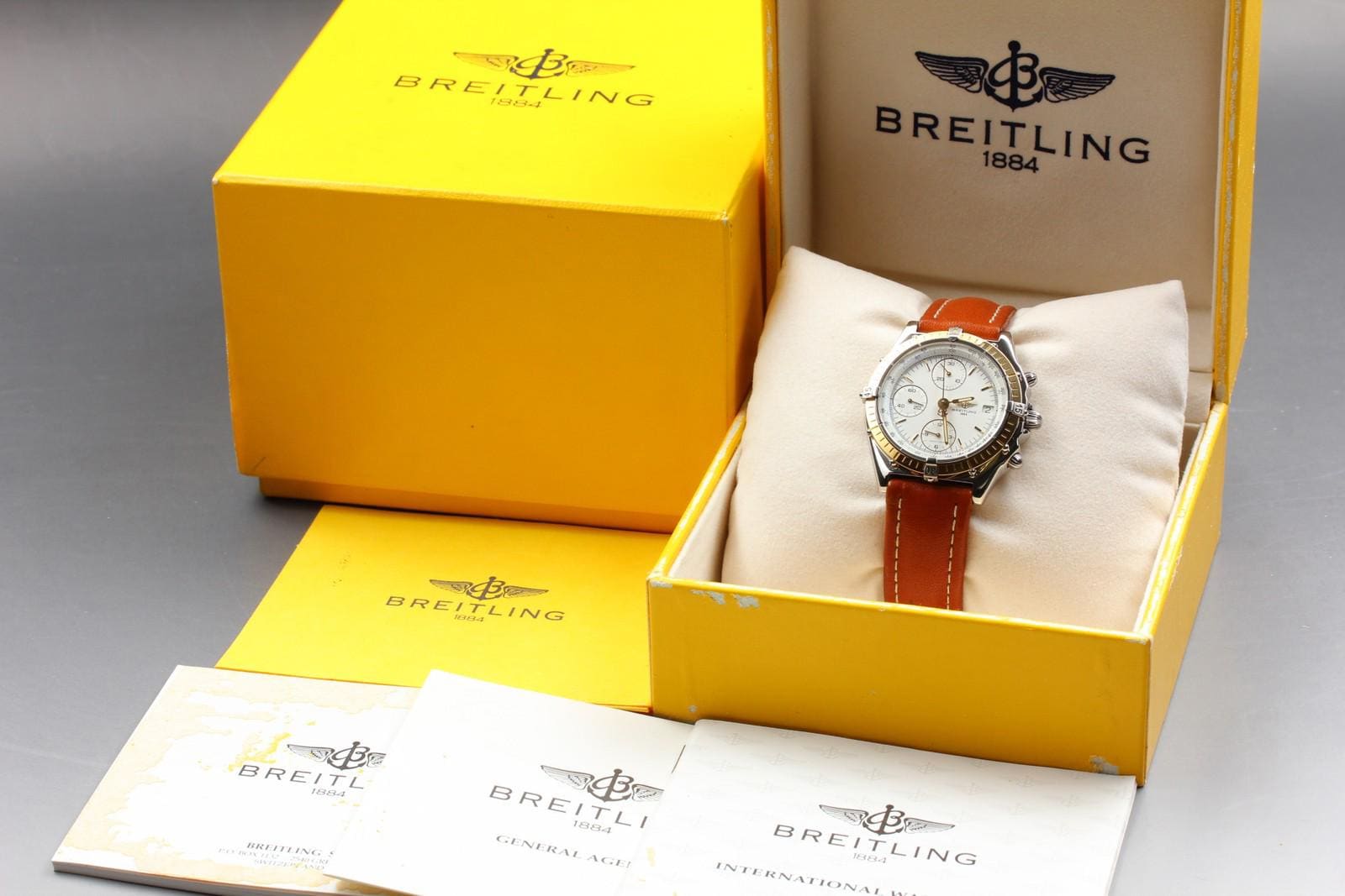 いろんなブランドが入ってます多数の時計セット8kg ^_^ ChisenWatchesJP - Etsy 日本