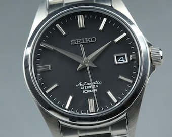 Reloj mecánico automático SEIKO 4R35-03X0 SZSB012 para hombre, color negro, 39 mm, fabricado en Japón, con caja.