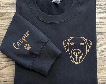Custom Labrador Embroidered Sweatshirt Dog Name, Personalized Labrador Name Crewneck – Forever Loved, Dog Mom Gift, Pet Memorial Apparel