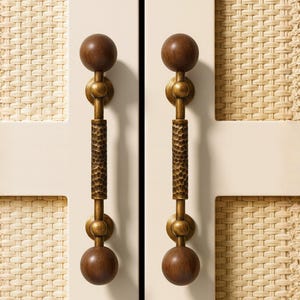 Poignées de tiroir en noyer - Quincaillerie d'armoire en bois et laiton antique pour armoires de cuisine modernes