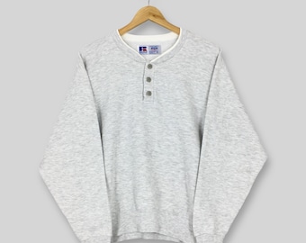 Sudadera gris lisa vintage Russell Athletic con botones, talla M. Jersey gris suave Russell Athletic, jersey universitario. Suéter liso gris Russell, talla M.