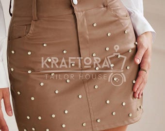 Hohe Taille Braun Leder Minirock mit Kristall Nieten Elegante Bodycon Style Rock Chic