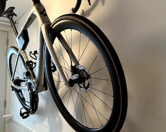 Minimalist Road Bike Wall Mount | Carbon-Safe Drop Bar Hold | Flat-Pack, Letterbox Shipping