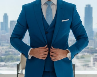 Driedelig blauwblauw herenkostuum – slim fit bruiloft, bruidegom en schoolbal
