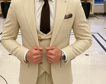 Crèmekleurig slim-fit herenkostuum, driedelig trouw- en evenementkleding
