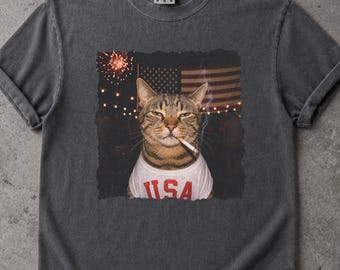 Patriotic Cat Shirt: Vintage 4th of July Smoking Cat Tee, Funny American Cat Independence Day Shirt, Retro USA Cat Meme T-shirt