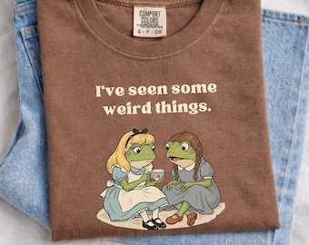 Weird Stuff Shirt: Vintage Frog Girls Graphic Tee, Fortune Telling Shirt, Sarcastic Retro Shirt for Women