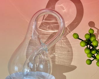 Handmade Klein Bottle in Glass – One-Sided Surface Sculpture, Elegant Desk Ornament, Mathematical Art, Science Gift