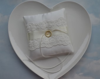 Lace wedding ring cushion, LIGHT IVORY ring pillow