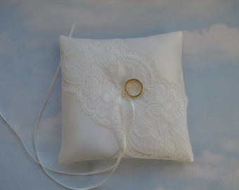 IVORY satin wedding ring cushion, LIGHT IVORY wedding ring bearer pillow