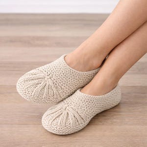 Knitting pattern slippers for adult Slippers Tutorial Slipper Socks Ladies Slippers Knitting Pattern  Ladies Basic Slipper