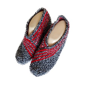 Knitting Slippers Pattern PDF Adult Slipper Socks Tutorial Basic Stretchy Slippers for Women Fits Feet 23 to 30 cm Digital Download