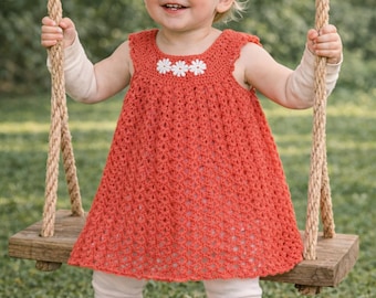 Modello per vestito in pizzo all'uncinetto per neonati di 12 mesi. Modello per vestito all'uncinetto per bambine. Modello per vestito all'uncinetto per bambine.