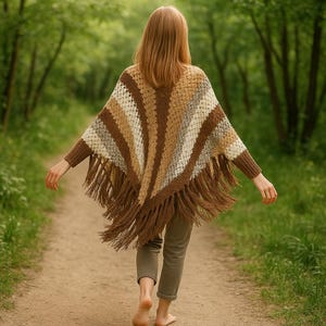 Patrón de poncho de ganchillo en PDF, patrón fácil para principiantes de capa-chal a rayas con mangas, poncho bohemio con flecos (descarga digital)