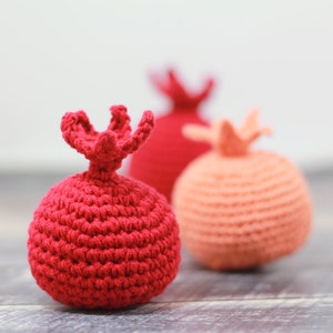 Christmas ornaments Pomegranate Pattern Crochet Toys Crochet Patterns Amigurumi Toys  Stuffed Toys Crochet Pomegranate Amigurumi Crochet