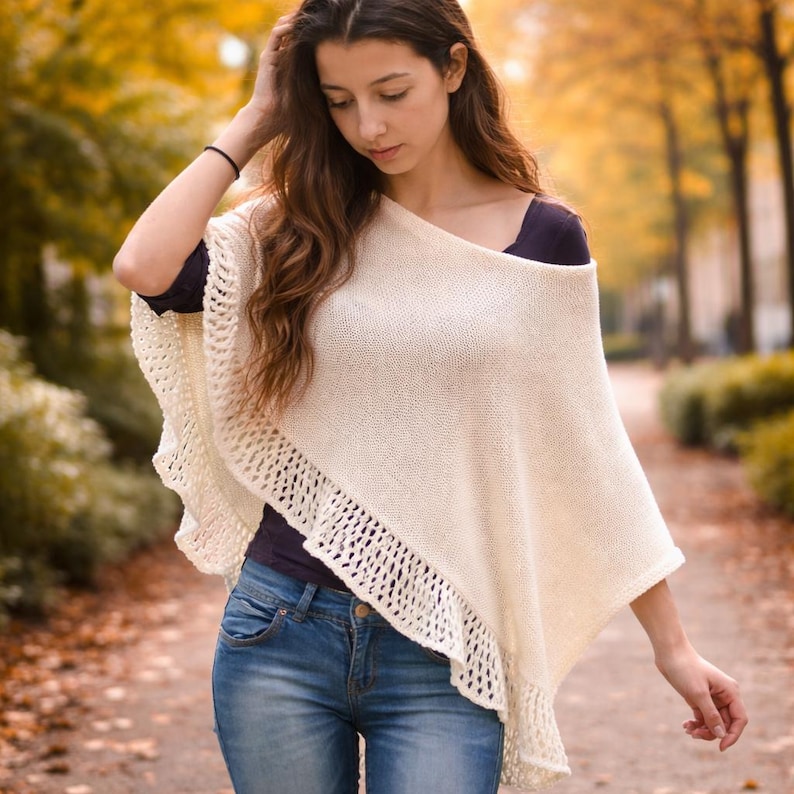 Breipatroon voor een damesponcho, handgebreid ponchopatroon, patroon voor een gebreide poncho, patroon voor een ponchocape, patroon voor een voedingsponcho. afbeelding 1