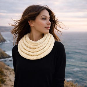 knit cowl pattern PDF for women, easy circular scarf knitting tutorial, infinity neck warmer pattern, fall winter DIY gift