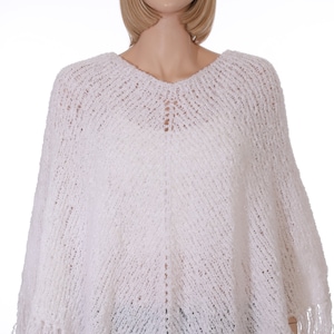 Knit Poncho Pattern PDF Chunky Yarn Cape Tutorial Cozy Winter Shawl Pattern for Women Shoulder Cover Up Knitting Pattern Instant Download