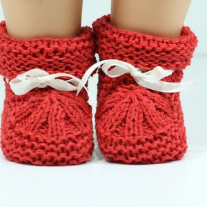 Knitted baby socks Shoes Pattern in the size 3 - 6 months Baby booties pattern newborn booties PDF