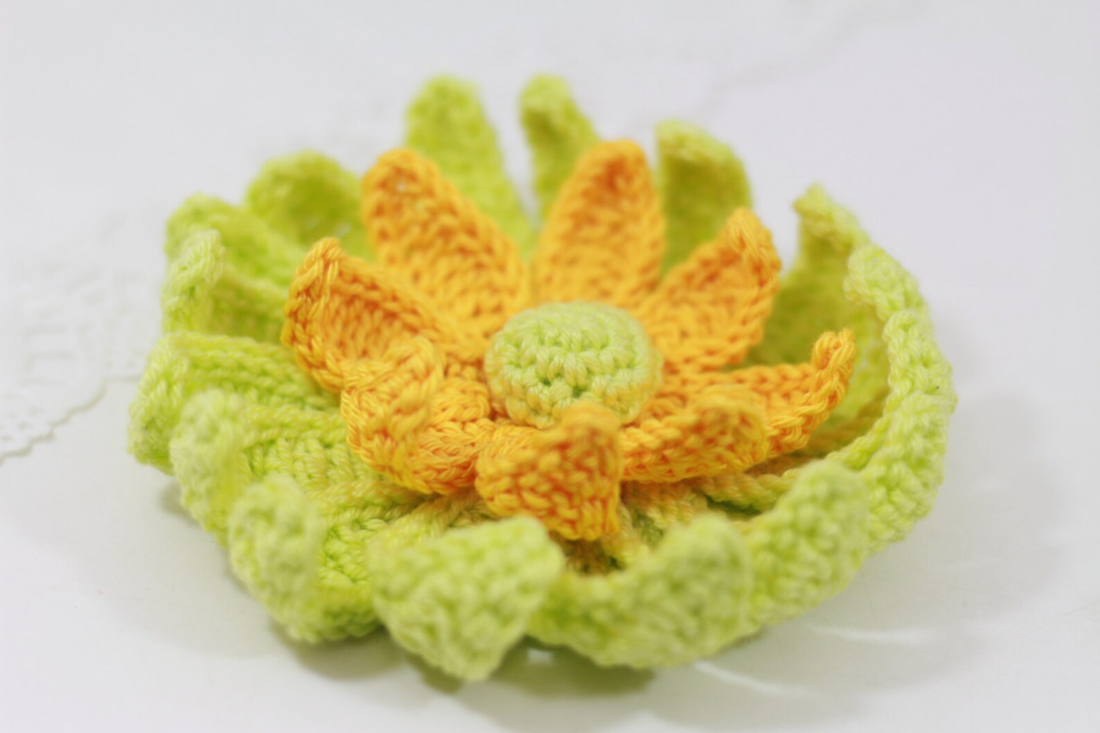 Large Gerbera Flower Crochet PDF Pattern, Handmade Yarn Flower Tutorial ...