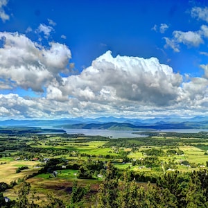 Vermont Summer Mountain View – Mt Philo Wall Art Print– Lake Champlain Landscape – Green Mountains Panoramic – New England Countryside Decor