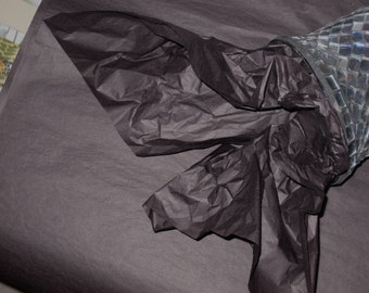 10 Sheets of Black Tissue Paper (20" x 26")