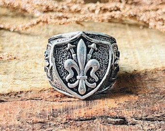 Fleur De Lis Ring | Silver men's Ring | Gothic Signet Ring | Medieval Signet Jewelry