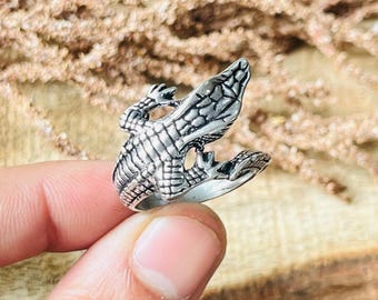 Gotisk alligatorring | Reptilsmycken för män | Krokodilring | Ring i 925 sterlingsilver