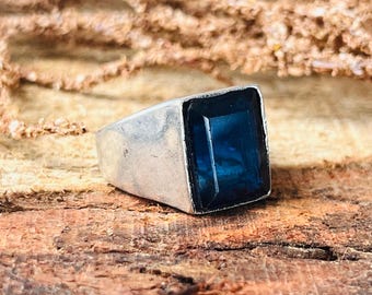Men’s Sapphire Ring , 925 Sterling Silver Rectangular Stone Band , Minimalist Blue Gemstone Signet Ring, Statement Ring
