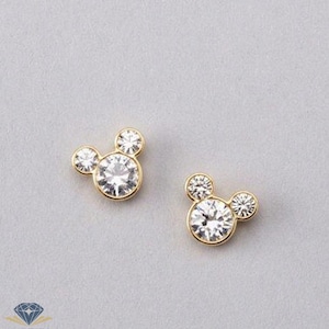 Brincos de diamante cultivados em laboratório inspirados no Mickey | Brincos pequenos e minimalistas em estilo cartoon