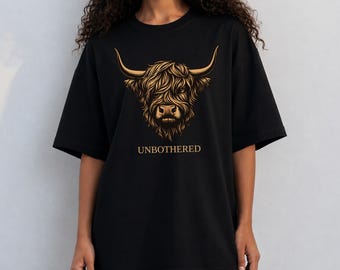 Highland Cow Shirt/Sweatshirt/Hoodie, Minimal Luxury Farm Animal Tee, Modern Cowboy Farm Animal Illustration, Western Style Highland Cow Art