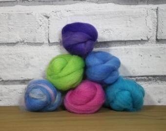 Wooly Buns in Mermaid, wool roving collection, fiber sampler, roving assortment, needle felting supplies, 1.5 oz, blue and purple shades