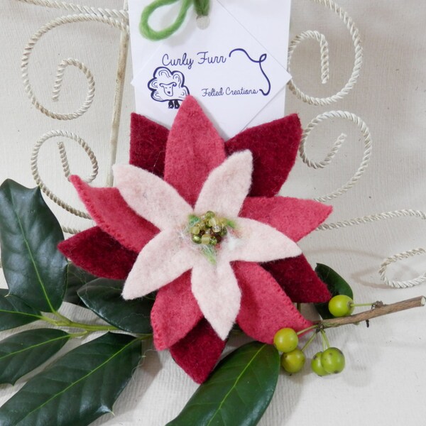 Needle felted poinsettia brooch or pin, poinsettia holiday pin, pink and red, Christmas pin, ready to mail, gift brooch, Christmas ornament