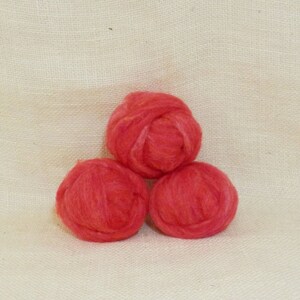 Needle felting wool batting in Zinnia, wool batting, felting supplies roving, fleece wool batting in Zinnia, coral pink, wool for spinning,