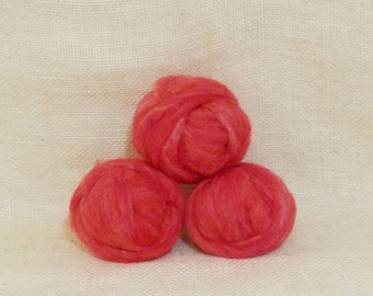 Needle felting wool batting in Zinnia, wool batting, felting supplies roving, fleece wool batting in Zinnia, coral pink, wool for spinning,