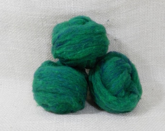 Needle felting wool batting in Spruce, wool batting, felting supplies, spruce pine fleece batting in Spruce, green wool, wool for spinning,