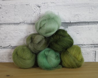 Wooly Buns roving in Spring Green, fiber sampler, assortment, needle felt supplies 1.5 oz 6 piece wool roving collection, green ombre shade