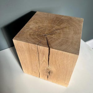 Solid Oak Display Block image 4