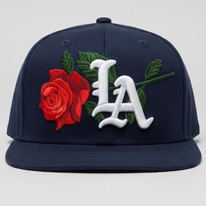 Cappellino Baseball Los Angeles Rosa E Bianco – Nyls Creation Heartbreaker, 100% Cotone, Scritta Ricamata 3D, Taglia Unica Regolabile - 2