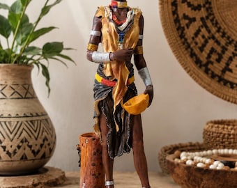 Figurine Hamar Woman Ethiopia – Tribes of the World – Sculpture ethnique africaine décorative avec livret – Collection culturelle 13 po
