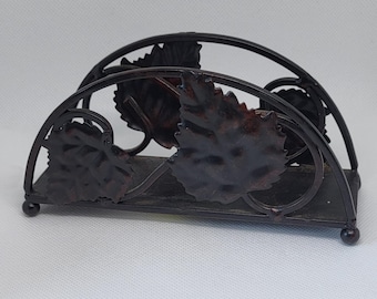 Vintage metal napkin holder – rustic leaf design – retro napkin holder – farmhouse table decor – patinated black metal
